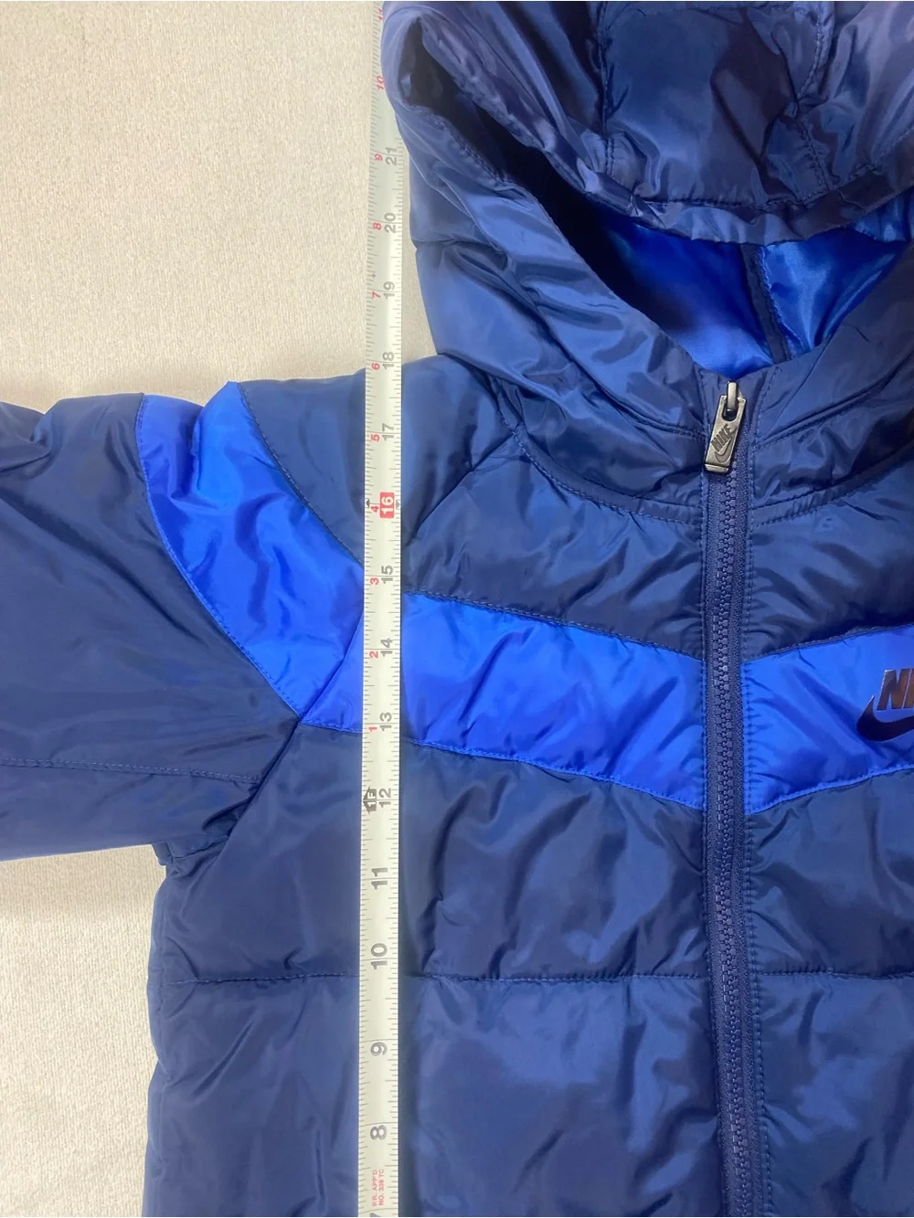 Nike Kids Hooded Winter Puffer Jacket size 7